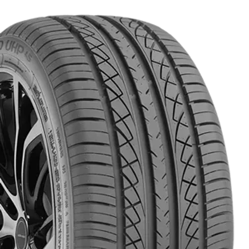 GT Radial Champiro UHP AS